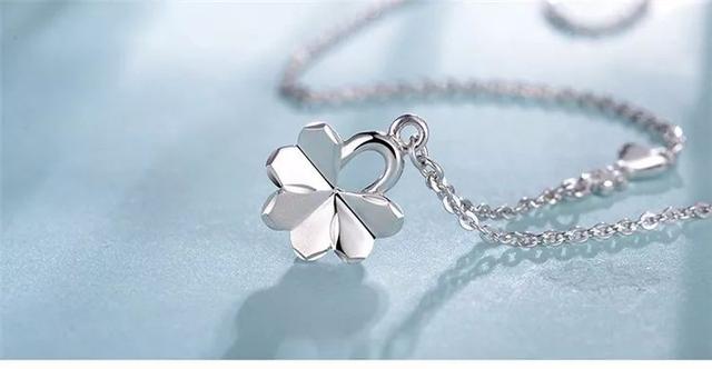 白金和黄金哪个比较值钱,为啥金店都不卖铂金了-第1张图片-翡翠网 白金和黄金哪个比较值钱,为啥金店都不卖铂金了-第1张图片-翡翠网