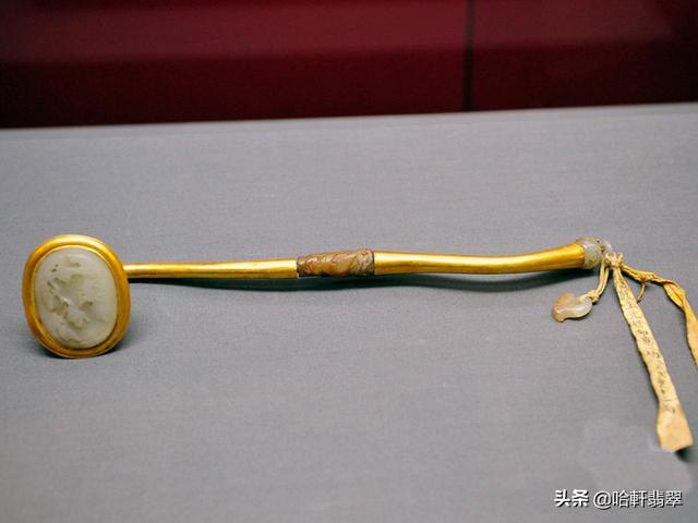 关于如意翡翠价格多少的信息-第5张图片-翡翠网 关于如意翡翠价格多少的信息-第5张图片-翡翠网