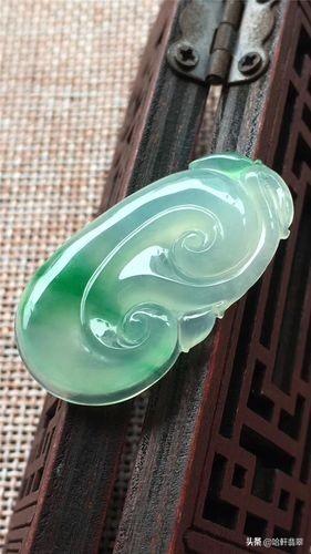 关于如意翡翠价格多少的信息-第9张图片-翡翠网 关于如意翡翠价格多少的信息-第9张图片-翡翠网