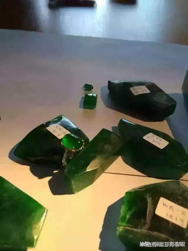 包含喜欢翡翠原石的都是什么老板的词条-第12张图片-翡翠网 包含喜欢翡翠原石的都是什么老板的词条-第12张图片-翡翠网