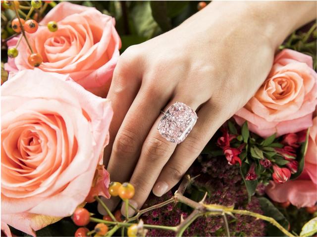 钻石市场行情,2021年钻石行情走势-第1张图片-翡翠网 钻石市场行情,2021年钻石行情走势-第1张图片-翡翠网