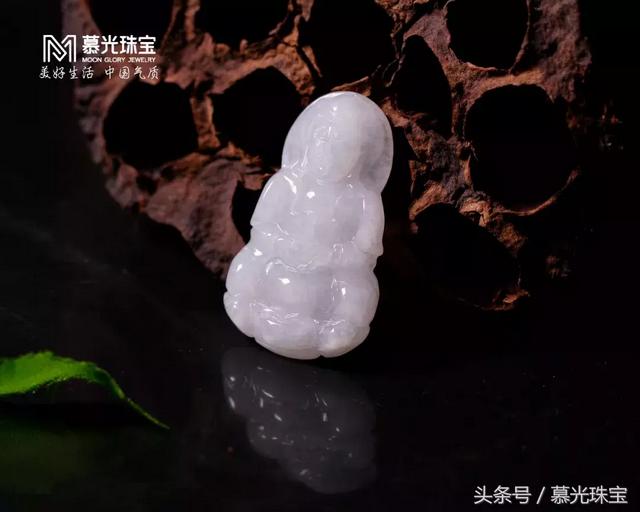 别人带过的翡翠手镯回来要怎么弄买别人二手玉能戴啊-第2张图片-翡翠网 别人带过的翡翠手镯回来要怎么弄买别人二手玉能戴啊-第2张图片-翡翠网