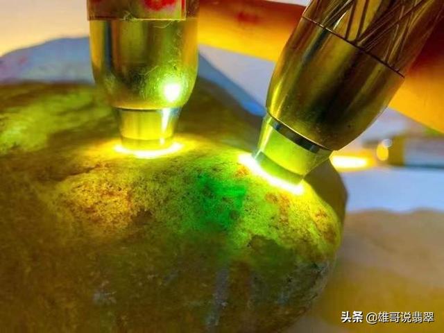 翡翠原石入门知识,翡翠原石销售方法-第6张图片-翡翠网 翡翠原石入门知识,翡翠原石销售方法-第6张图片-翡翠网