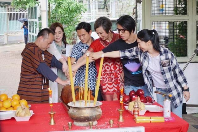 抖音厕所门4s事件抖音马桶门-第8张图片-翡翠网 抖音厕所门4s事件抖音马桶门-第8张图片-翡翠网