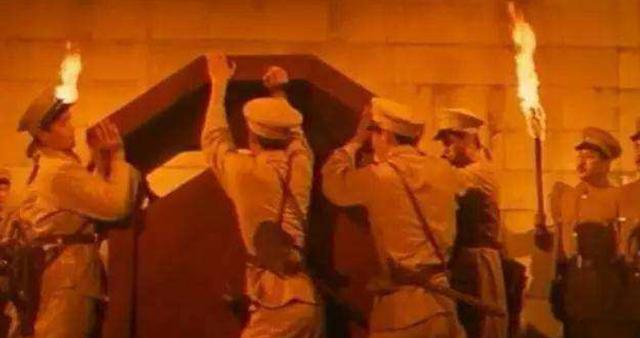 翡翠西瓜价格的简单介绍-第5张图片-翡翠网 翡翠西瓜价格的简单介绍-第5张图片-翡翠网