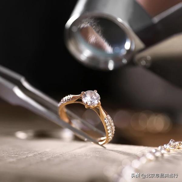 钻石哪里回收价钱最高哪里可以回收钻石首饰-第2张图片-翡翠网 钻石哪里回收价钱最高哪里可以回收钻石首饰-第2张图片-翡翠网