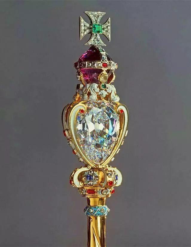 世界十大著名钻石,世界十大钻石品牌排行-第7张图片-翡翠网 世界十大著名钻石,世界十大钻石品牌排行-第7张图片-翡翠网