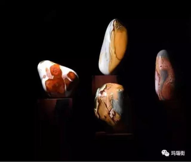 怎么区分玉石和玛瑙玉翡翠玛瑙的原石一样吗-第8张图片-翡翠网 怎么区分玉石和玛瑙玉翡翠玛瑙的原石一样吗-第8张图片-翡翠网