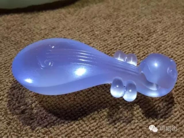 怎么区分玉石和玛瑙玉翡翠玛瑙的原石一样吗-第9张图片-翡翠网 怎么区分玉石和玛瑙玉翡翠玛瑙的原石一样吗-第9张图片-翡翠网