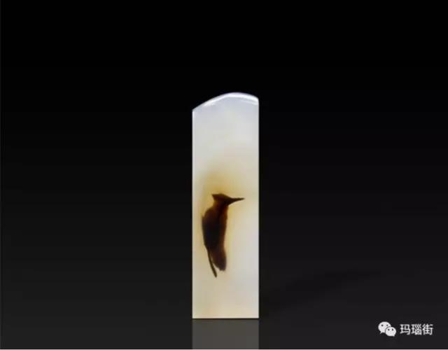 怎么区分玉石和玛瑙玉翡翠玛瑙的原石一样吗-第16张图片-翡翠网 怎么区分玉石和玛瑙玉翡翠玛瑙的原石一样吗-第16张图片-翡翠网