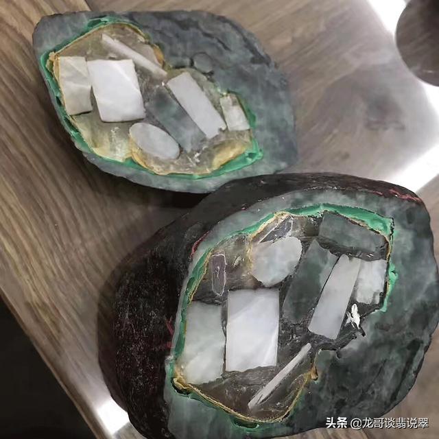 怎么强光灯观察翡翠原石的简单介绍-第3张图片-翡翠网 怎么强光灯观察翡翠原石的简单介绍-第3张图片-翡翠网