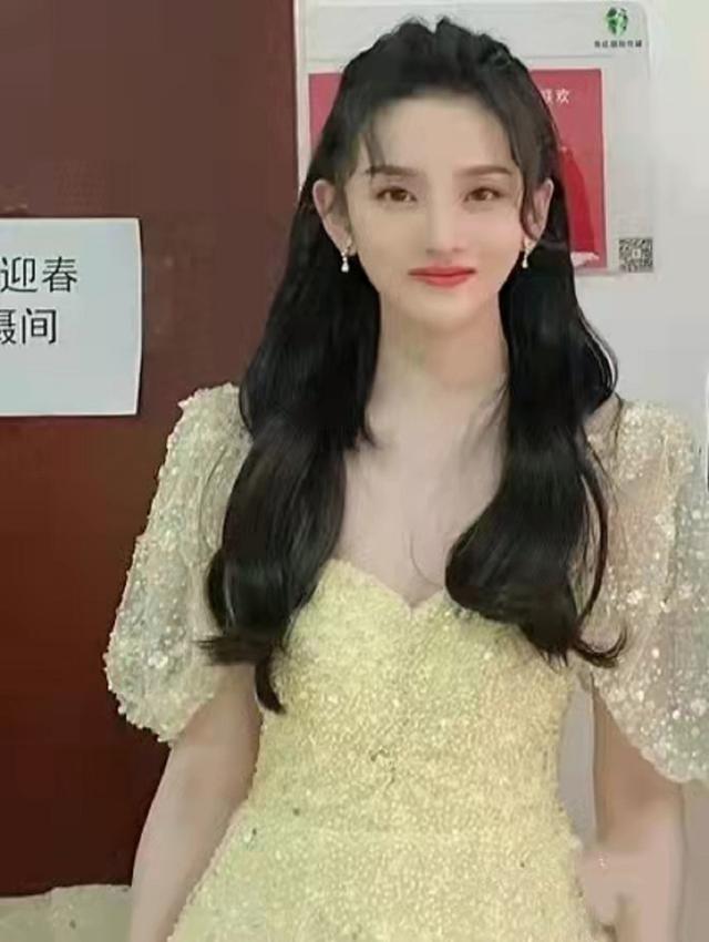 芝童淮秀帮吧,赵雅芝吧-第3张图片-翡翠网 芝童淮秀帮吧,赵雅芝吧-第3张图片-翡翠网