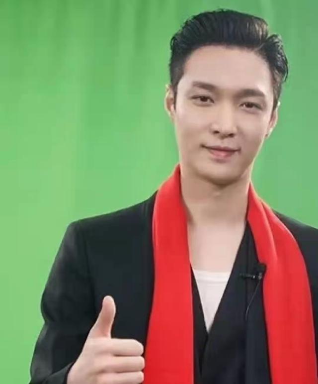 芝童淮秀帮吧,赵雅芝吧-第14张图片-翡翠网 芝童淮秀帮吧,赵雅芝吧-第14张图片-翡翠网