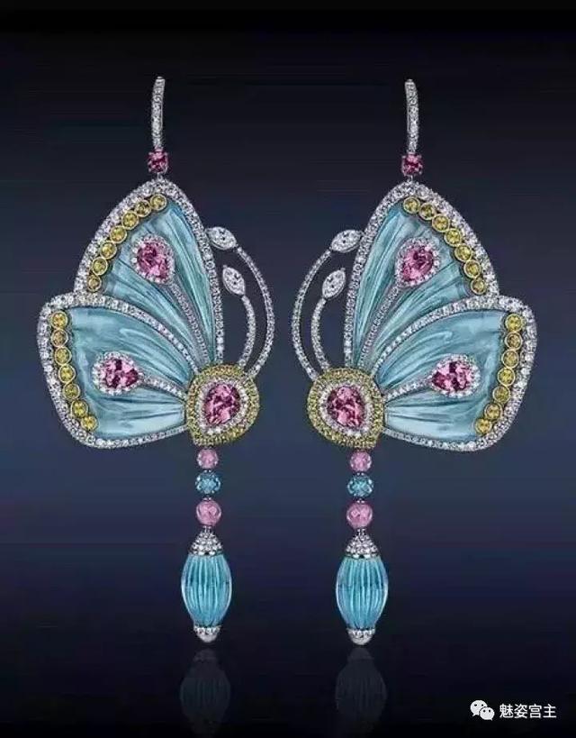 翡翠手镯可以用手盘玩吗翡翠珠子手镯如何盘玩-第12张图片-翡翠网 翡翠手镯可以用手盘玩吗翡翠珠子手镯如何盘玩-第12张图片-翡翠网