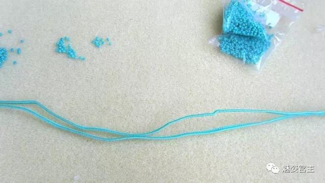 翡翠手镯可以用手盘玩吗翡翠珠子手镯如何盘玩-第36张图片-翡翠网 翡翠手镯可以用手盘玩吗翡翠珠子手镯如何盘玩-第36张图片-翡翠网