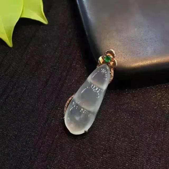 包含女生戴翡翠手镯的好处的词条-第4张图片-翡翠网 包含女生戴翡翠手镯的好处的词条-第4张图片-翡翠网