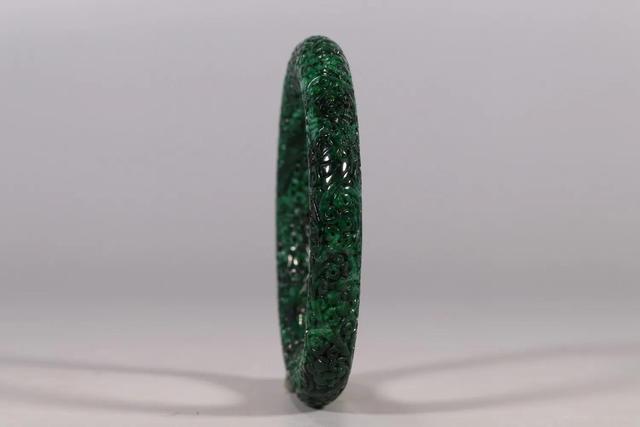 包含翡翠手件价格表大全的词条-第39张图片-翡翠网 包含翡翠手件价格表大全的词条-第39张图片-翡翠网