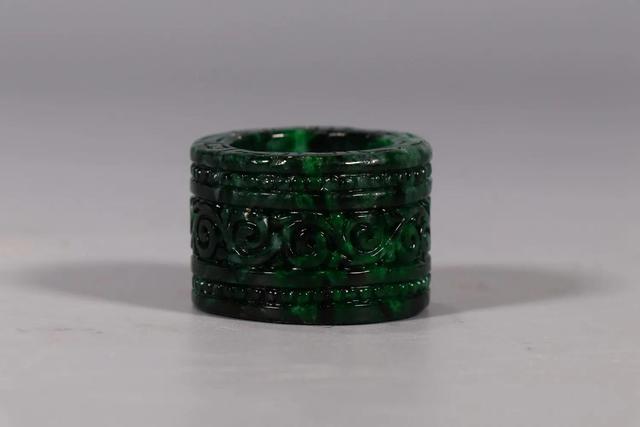 包含翡翠手件价格表大全的词条-第46张图片-翡翠网 包含翡翠手件价格表大全的词条-第46张图片-翡翠网