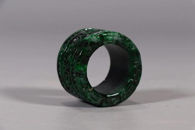 包含翡翠手件价格表大全的词条-第49张图片-翡翠网 包含翡翠手件价格表大全的词条-第49张图片-翡翠网