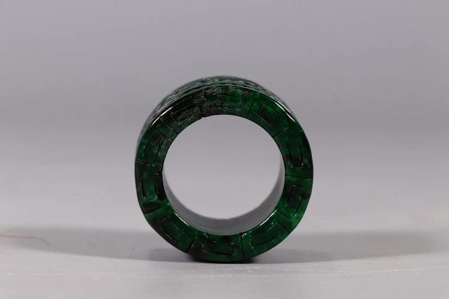 包含翡翠手件价格表大全的词条-第51张图片-翡翠网 包含翡翠手件价格表大全的词条-第51张图片-翡翠网