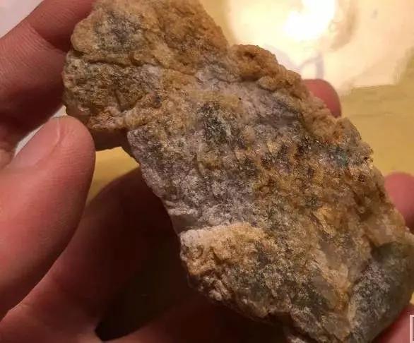 包含笑佛冰种翡翠吊坠价格的词条-第1张图片-翡翠网 包含笑佛冰种翡翠吊坠价格的词条-第1张图片-翡翠网