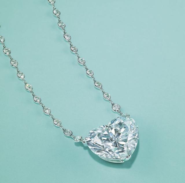 卡地亚戒指love系列cartier钻石项链-第2张图片-翡翠网 卡地亚戒指love系列cartier钻石项链-第2张图片-翡翠网