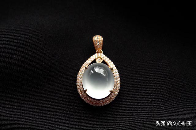 翡翠原石在保险股里的秘密翡翠原石的价位-第9张图片-翡翠网