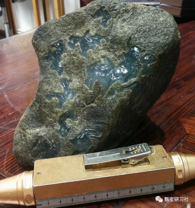 翡翠原石哪里收购,赵本山买翡翠原石-第21张图片-翡翠网 翡翠原石哪里收购,赵本山买翡翠原石-第21张图片-翡翠网