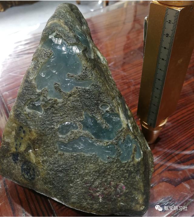 翡翠原石哪里收购,赵本山买翡翠原石-第22张图片-翡翠网 翡翠原石哪里收购,赵本山买翡翠原石-第22张图片-翡翠网