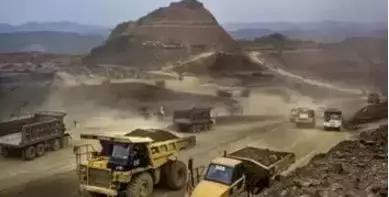 莫湾基和帕敢翡翠原石区别老帕敢的翡翠有价值吗-第1张图片-翡翠网 莫湾基和帕敢翡翠原石区别老帕敢的翡翠有价值吗-第1张图片-翡翠网