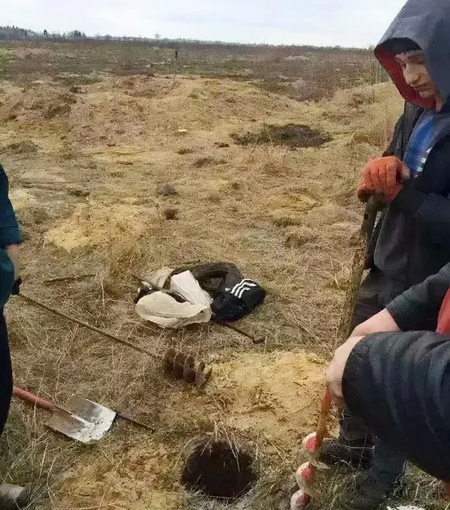 包含翡翠原石怎么开采的词条-第6张图片-翡翠网 包含翡翠原石怎么开采的词条-第6张图片-翡翠网