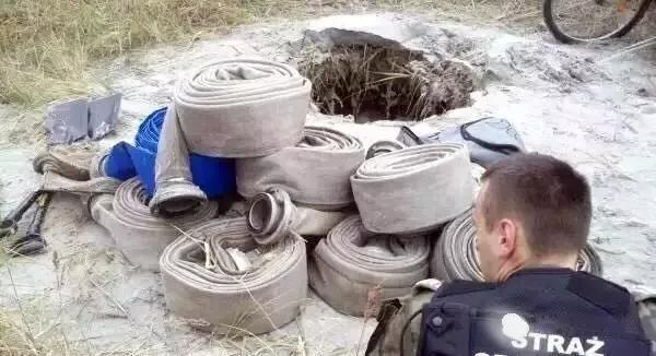 包含翡翠原石怎么开采的词条-第10张图片-翡翠网 包含翡翠原石怎么开采的词条-第10张图片-翡翠网