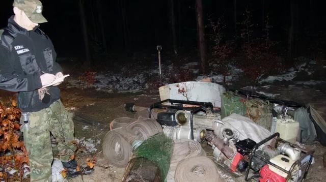 包含翡翠原石怎么开采的词条-第11张图片-翡翠网 包含翡翠原石怎么开采的词条-第11张图片-翡翠网