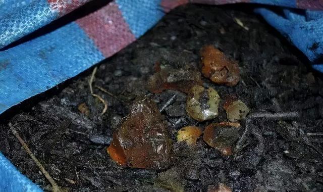 包含翡翠原石怎么开采的词条-第20张图片-翡翠网 包含翡翠原石怎么开采的词条-第20张图片-翡翠网