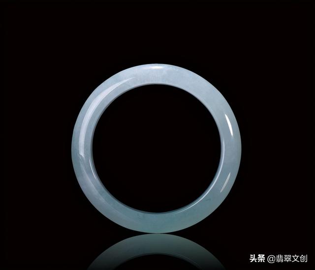 翡翠会氧化吗,翡翠知识讲堂翡翠的雾是什么-第1张图片-翡翠网 翡翠会氧化吗,翡翠知识讲堂翡翠的雾是什么-第1张图片-翡翠网