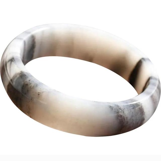 首饰有哪些种类,金属首饰包括哪些-第6张图片-翡翠网 首饰有哪些种类,金属首饰包括哪些-第6张图片-翡翠网