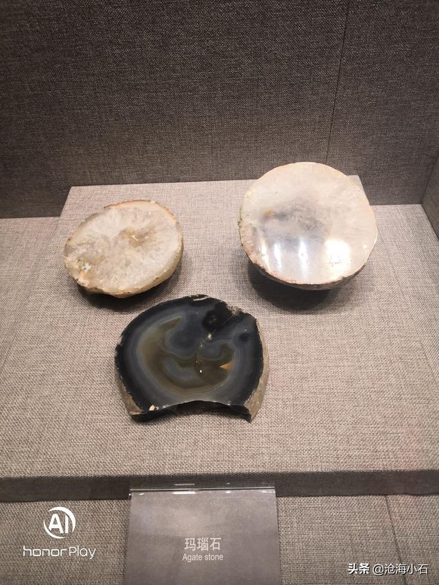 包含蛇皮纹翡翠原石的词条-第32张图片-翡翠网 包含蛇皮纹翡翠原石的词条-第32张图片-翡翠网