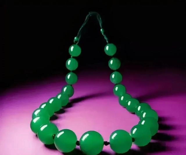 翡翠链价格的简单介绍-第8张图片-翡翠网 翡翠链价格的简单介绍-第8张图片-翡翠网