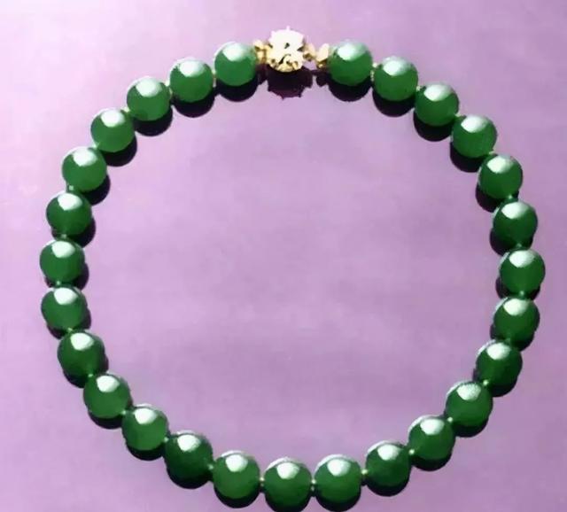 翡翠链价格的简单介绍-第12张图片-翡翠网 翡翠链价格的简单介绍-第12张图片-翡翠网