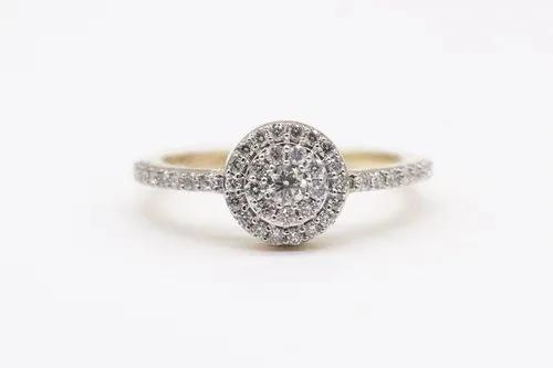 1万元钻戒能典当多少钱,钻戒回收去哪里比较靠谱-第2张图片-翡翠网 1万元钻戒能典当多少钱,钻戒回收去哪里比较靠谱-第2张图片-翡翠网