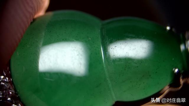 永楚料翡翠原石的简单介绍-第4张图片-翡翠网 永楚料翡翠原石的简单介绍-第4张图片-翡翠网