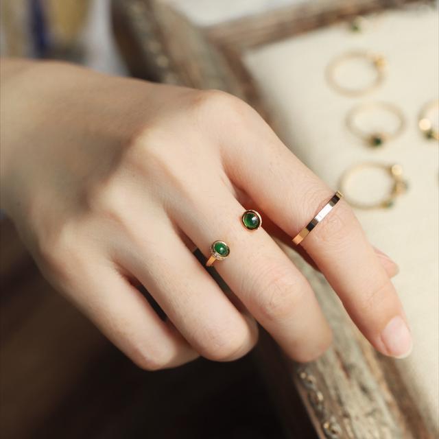 黄金戒指流行款式今年最流行的戒指款式图片女-第1张图片-翡翠网 黄金戒指流行款式今年最流行的戒指款式图片女-第1张图片-翡翠网