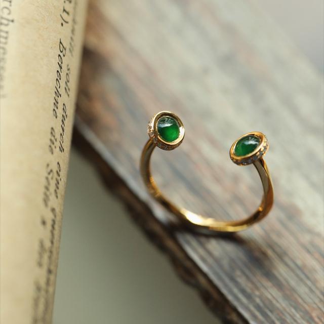 黄金戒指流行款式今年最流行的戒指款式图片女-第12张图片-翡翠网 黄金戒指流行款式今年最流行的戒指款式图片女-第12张图片-翡翠网