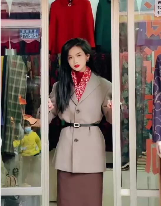 抖音搜索女明星,抖音女明星小斐照片-第20张图片-翡翠网 抖音搜索女明星,抖音女明星小斐照片-第20张图片-翡翠网