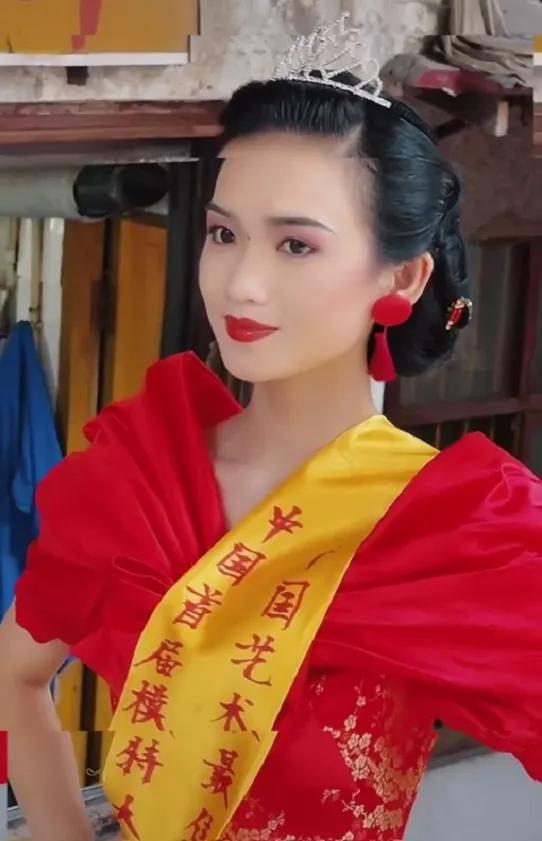 抖音搜索女明星,抖音女明星小斐照片-第37张图片-翡翠网 抖音搜索女明星,抖音女明星小斐照片-第37张图片-翡翠网