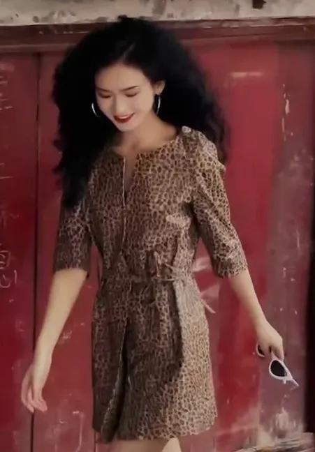 抖音搜索女明星,抖音女明星小斐照片-第46张图片-翡翠网 抖音搜索女明星,抖音女明星小斐照片-第46张图片-翡翠网