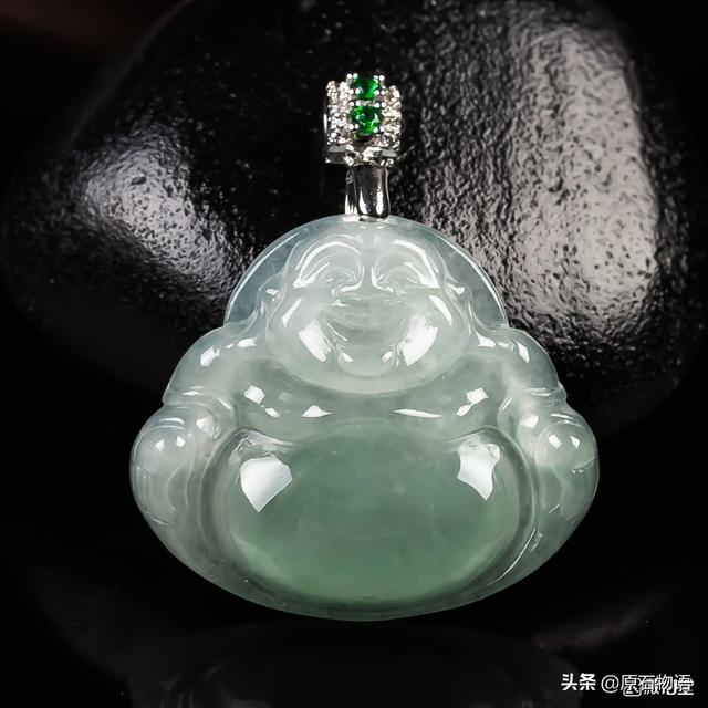 百亿翡翠原石传说的简单介绍-第2张图片-翡翠网 百亿翡翠原石传说的简单介绍-第2张图片-翡翠网