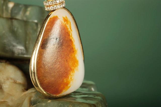 包含红皮木翡翠原石种料的词条-第4张图片-翡翠网 包含红皮木翡翠原石种料的词条-第4张图片-翡翠网