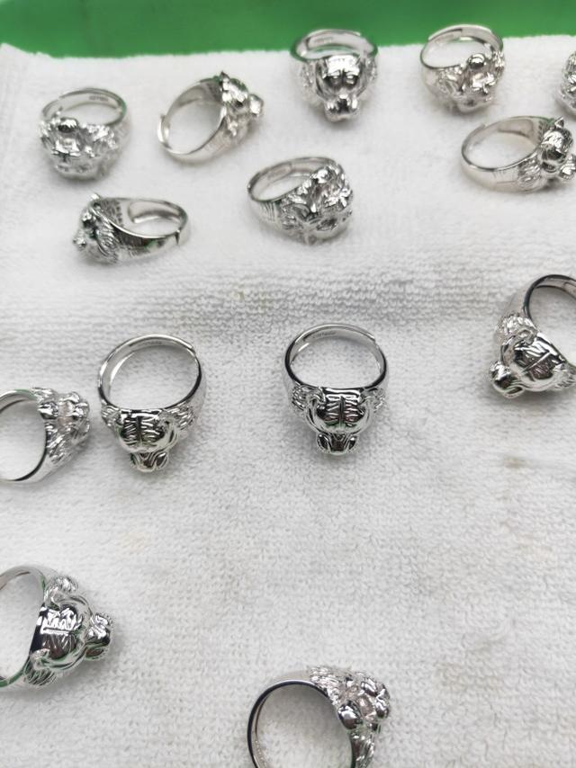 铂金黄金铂金和黄金的区别在哪里-第4张图片-翡翠网 铂金黄金铂金和黄金的区别在哪里-第4张图片-翡翠网