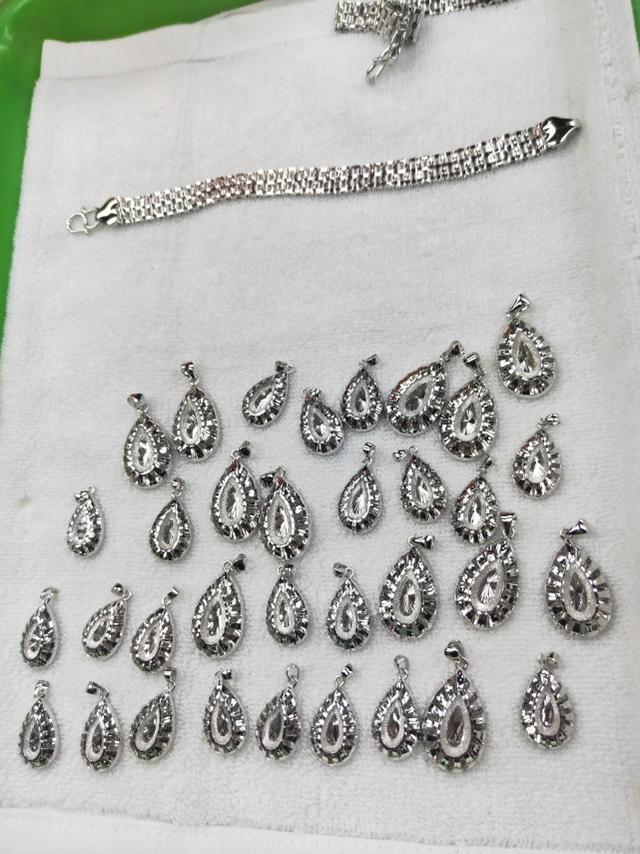 铂金黄金铂金和黄金的区别在哪里-第5张图片-翡翠网 铂金黄金铂金和黄金的区别在哪里-第5张图片-翡翠网